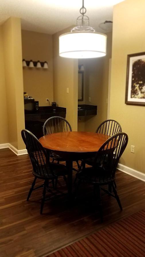 Best Western Plus Dutch Haus Inn And Suites Columbiana Extérieur photo