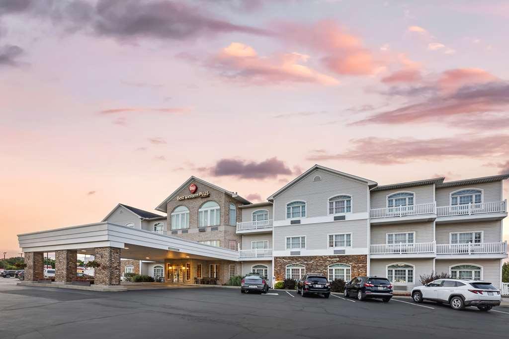 Best Western Plus Dutch Haus Inn And Suites Columbiana Extérieur photo
